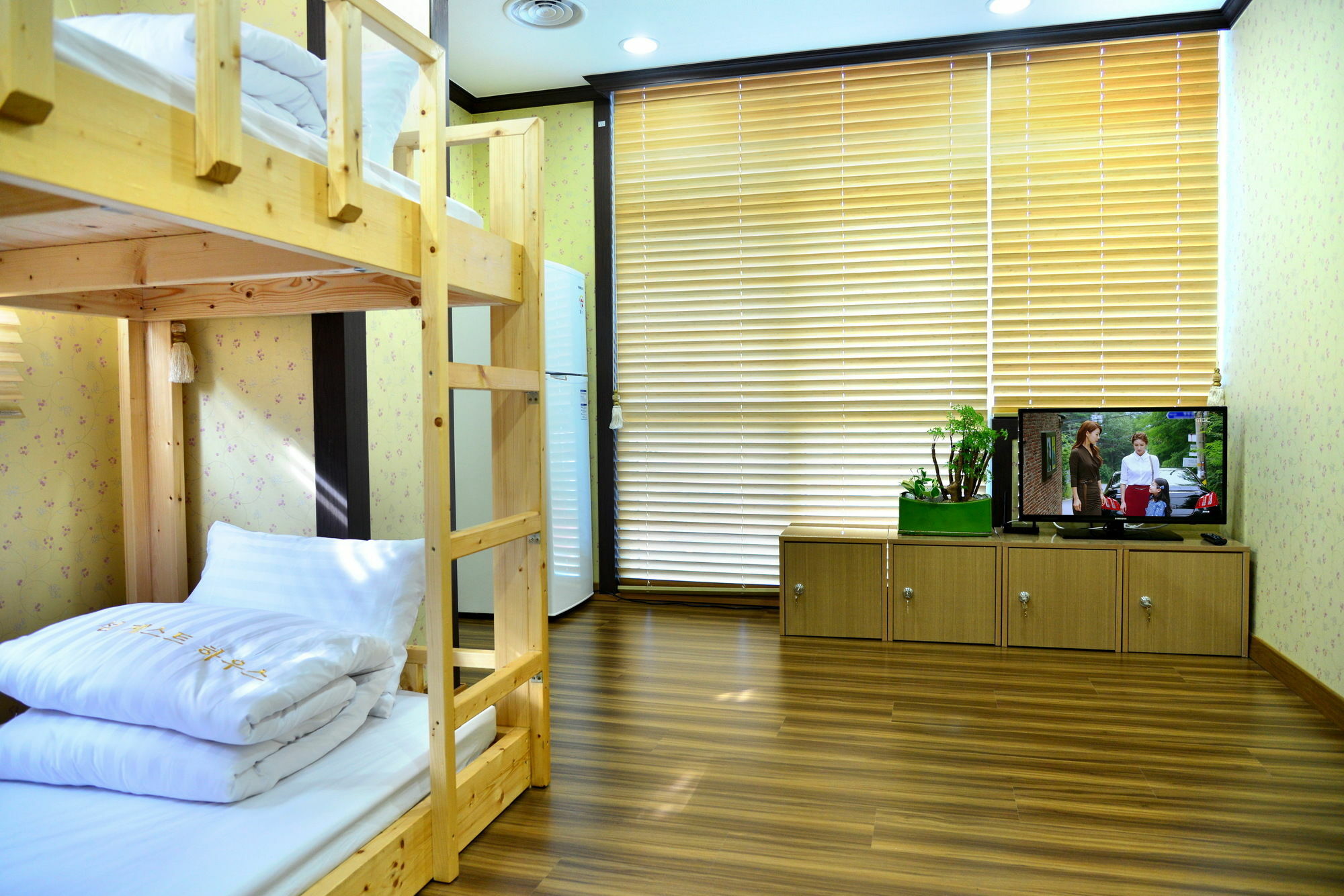 Seom Guesthouse Seogwipo Eksteriør bilde